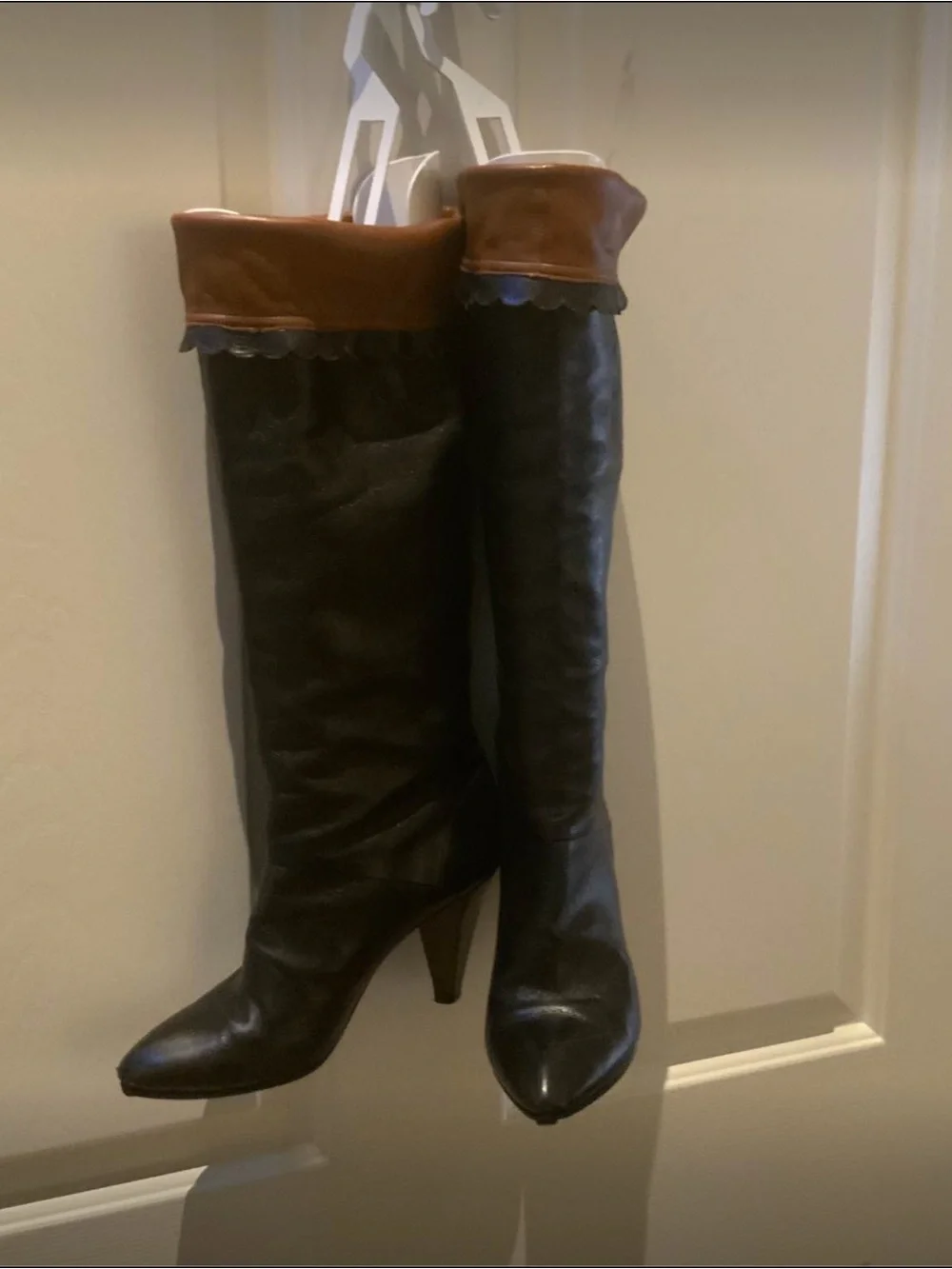 Women's Black Over-the-Knee Pointed-Toe Heeled Boots